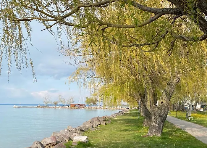 Lägenhet Sunset Direkt Am Mit Pool Garten Terasse Viel Komfort Siófok